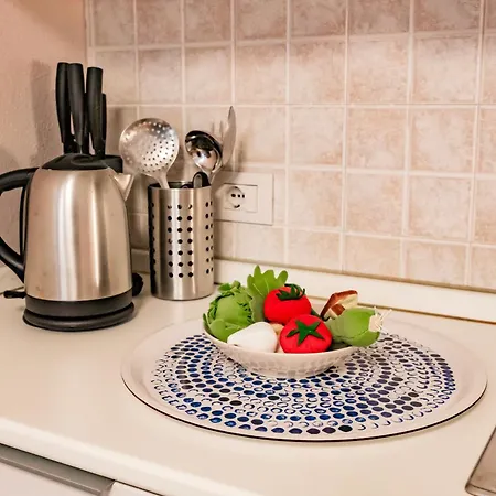 Ca De L'angelon -- Vittoria House 브렌조네 술 가르다