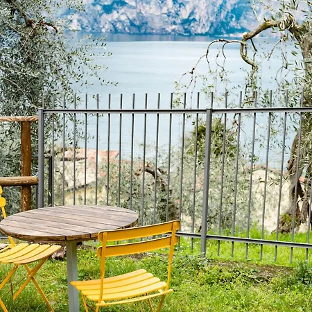 Ca De L'angelon -- Vittoria House * 브렌조네 술 가르다