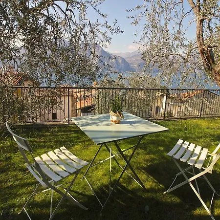 Ca De L'angelon -- Vittoria House 브렌조네 술 가르다