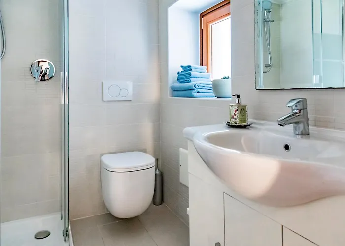 Holiday home Ca De L'angelon -- Vittoria House Brenzone sul Garda