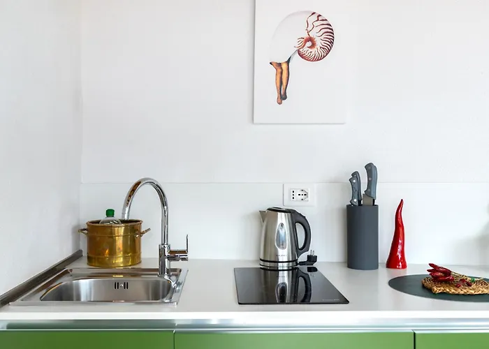 Ca De L'angelon -- Vittoria House Brenzone sul Garda